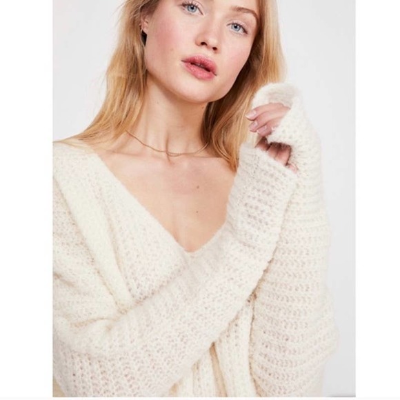 Free People Women's Moonbeam Sweater [reposh] - Picture 4 of 8
